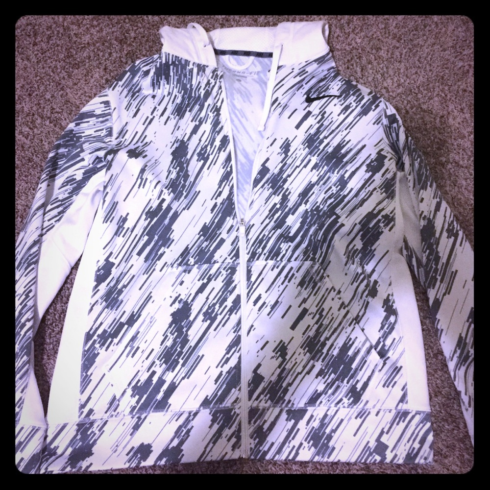 Nike Camo Hoodie